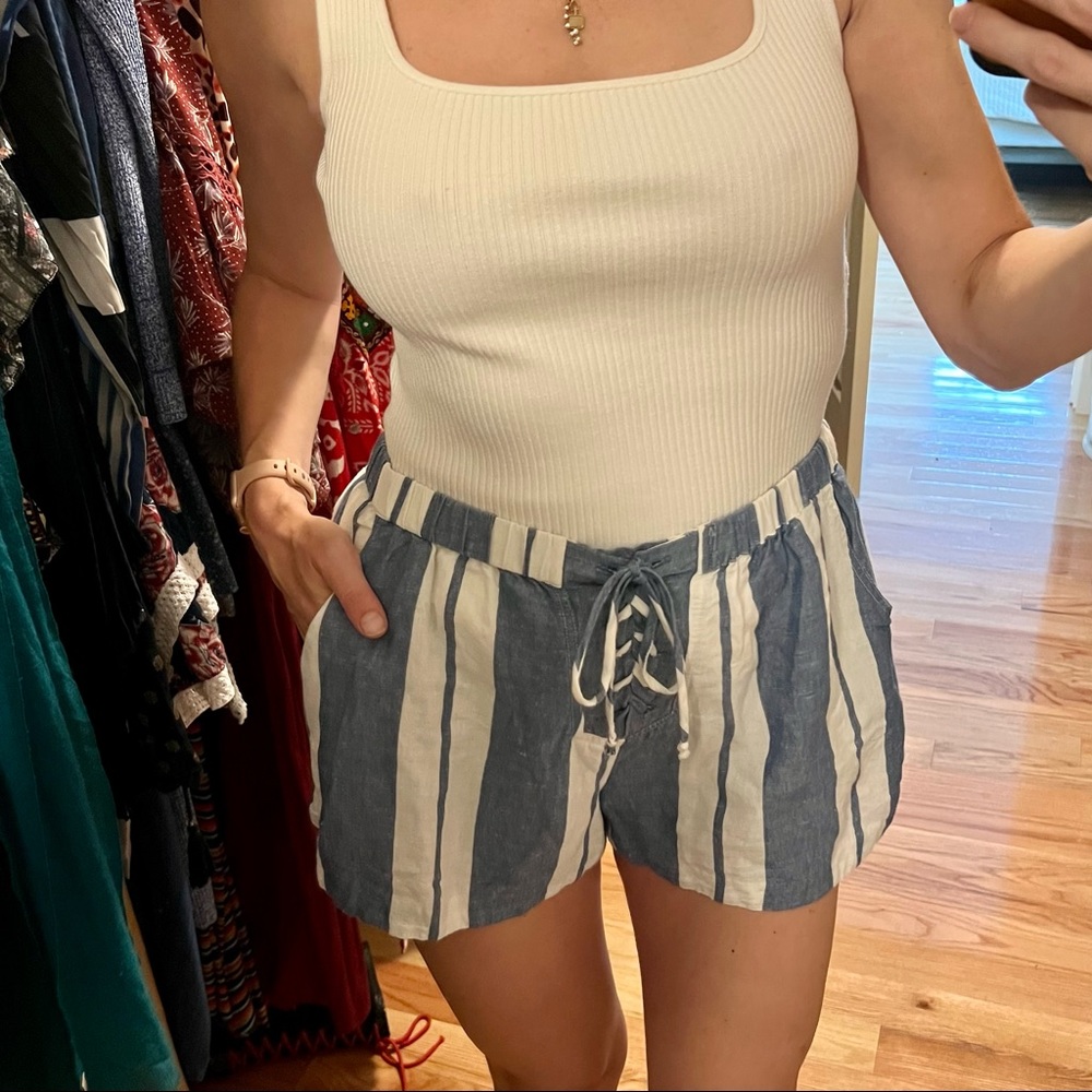 Young, Fabulous & Broke Linen Blend Striped Lace-up Shorts, Large